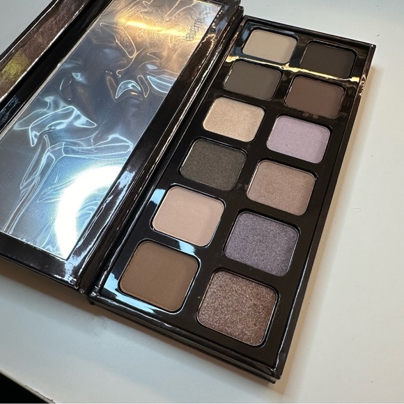 laura mercier Other - New Laura Mercier Extreme Neutrals Eyeshadow Palette  limited edition